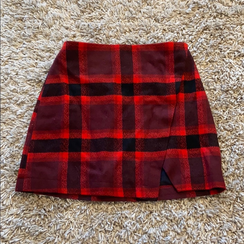 Plaid mini skirt
